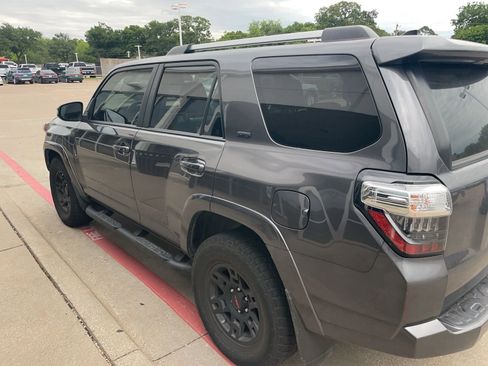 Used 2023 Toyota 4Runner SR5 Premium w/ Moonroof Package RWD image 7