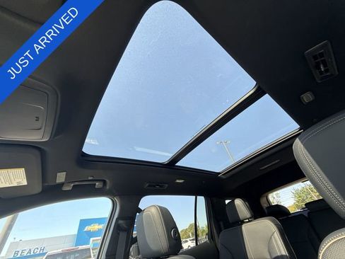 New 2026 Chevrolet Traverse High Country image 22