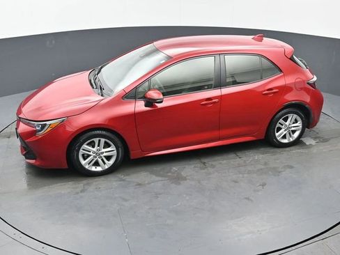 Used 2021 Toyota Corolla SE w/ SE Preferred Package image 36