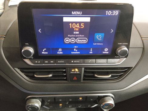 Used 2020 Nissan Altima 2.5 SR w/ Premium Package image 25