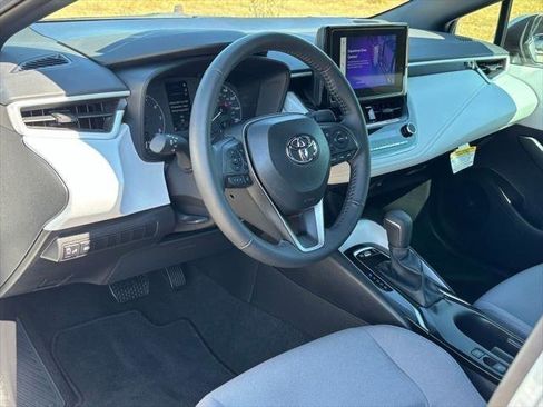 Certified 2025 Toyota Corolla SE image 10