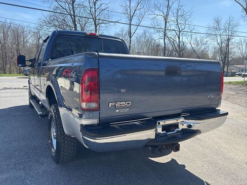Used 2004 Ford F250 XLT image 15