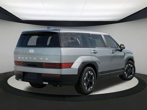 New 2026 Hyundai Santa Fe SE image 5