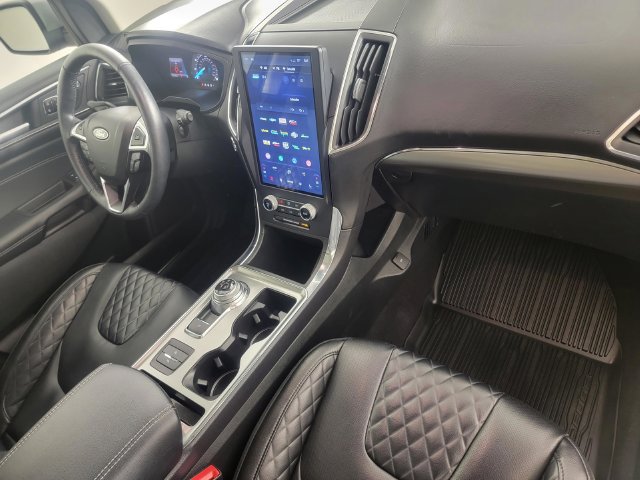 Certified 2023 Ford Edge Titanium w/ Equipment Group 301A AWD/4WD image 19