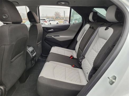 Used 2020 Chevrolet Equinox LS image 11