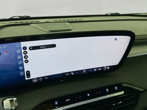 Used 2025 Buick Enclave Preferred image 14