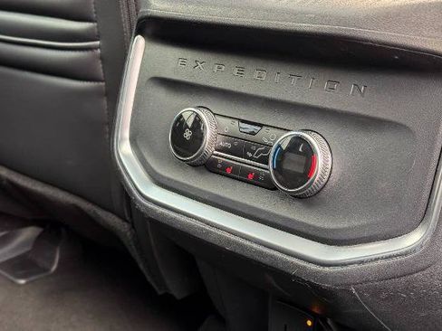 Certified 2025 Ford Expedition Tremor AWD/4WD image 18