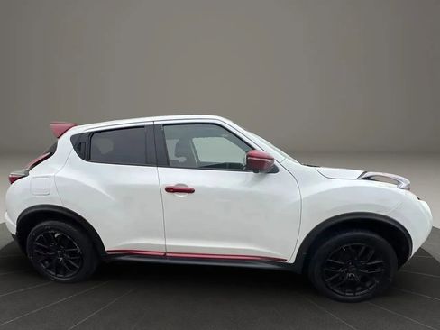 Used 2015 Nissan Juke SV w/ Technology Package image 4