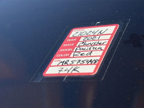 Used 2021 Chrysler Pacifica Pinnacle image 47