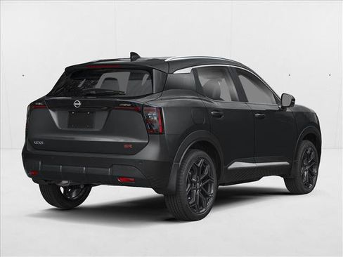 New 2026 Nissan Kicks SR image 2