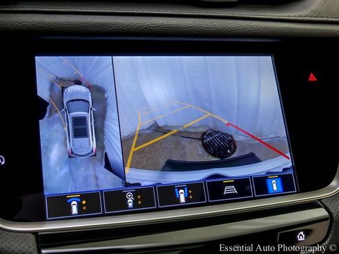 New 2025 Cadillac XT5 Sportv w/ Technology Package image 15