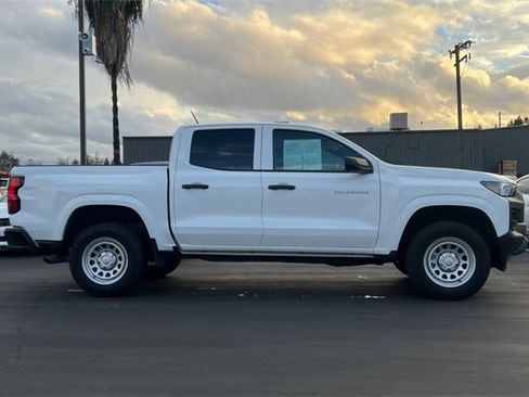 Used 2025 Chevrolet Colorado W/T w/ Advanced Trailering Package image 3