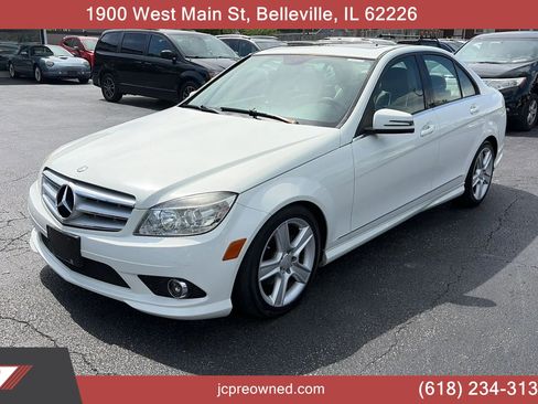 Used 2010 Mercedes-Benz C 300 4MATIC Sedan image 1