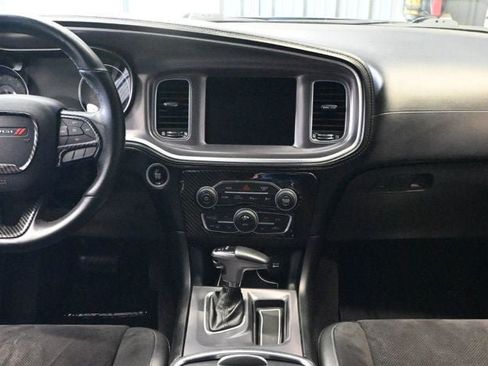 Used 2019 Dodge Charger R/T w/ Plus Group RWD image 10