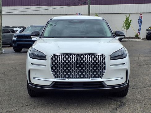Used 2023 Lincoln Corsair FWD w/ Equipment Group 101A image 24