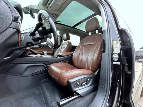 Used 2018 Audi Q7 3.0T Prestige w/ Prestige Package image 10