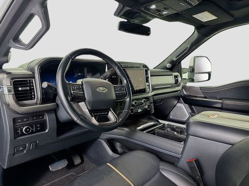 Used 2024 Ford F350 Platinum image 7