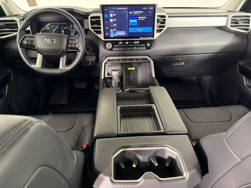 Used 2023 Toyota Tundra Limited image 22