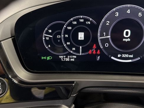 Certified 2026 Porsche Cayenne Coupe AWD/4WD image 22