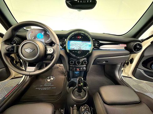 Used 2023 MINI Cooper S image 16