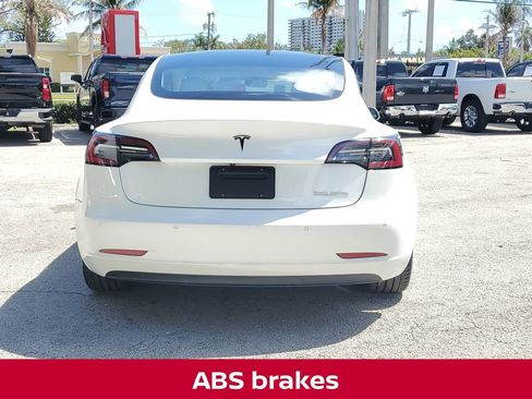 Used 2019 Tesla Model 3 Long Range image 7