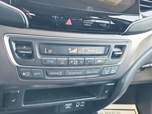 Used 2021 Honda Pilot EX-L image 29