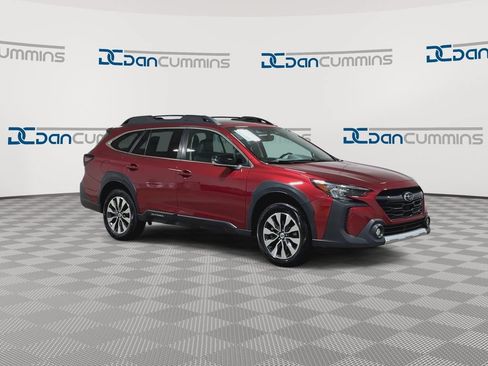Used 2024 Subaru Outback Limited AWD/4WD image 3