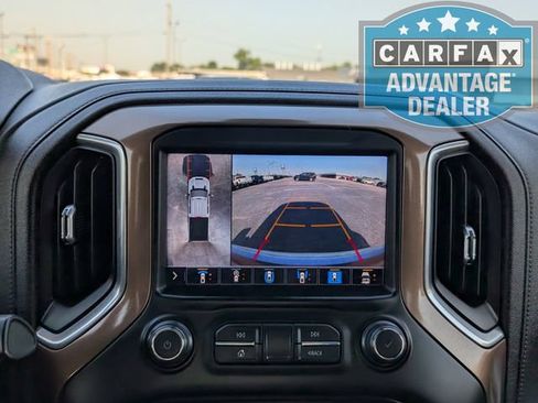 Used 2021 Chevrolet Silverado 2500 High Country AWD/4WD image 10
