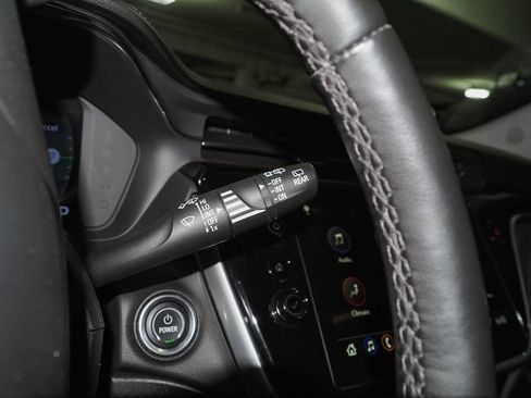 Used 2023 Chevrolet Bolt EUV LT w/ Convenience Package image 30