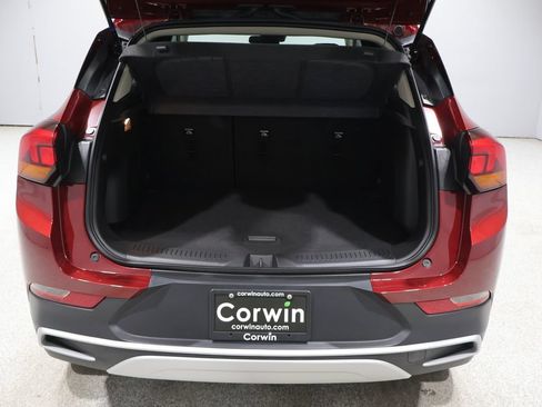 Used 2023 Buick Encore GX Preferred w/ Cold Weather Comfort Package AWD/4WD image 19