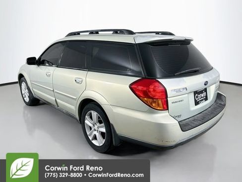 Used 2005 Subaru Outback 2.5XT AWD/4WD image 5