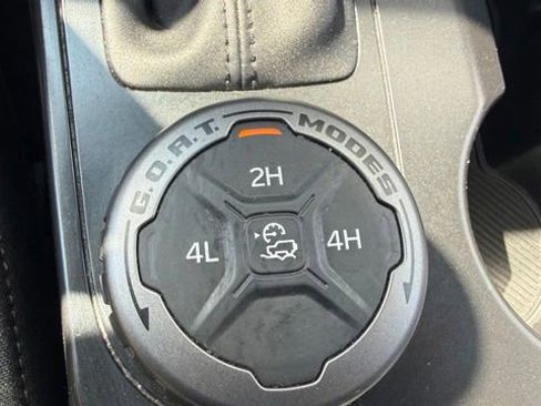 Used 2025 Ford Bronco Big Bend AWD/4WD image 28