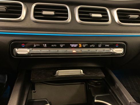 Used 2022 Mercedes-Benz GLE 350 4MATIC image 43