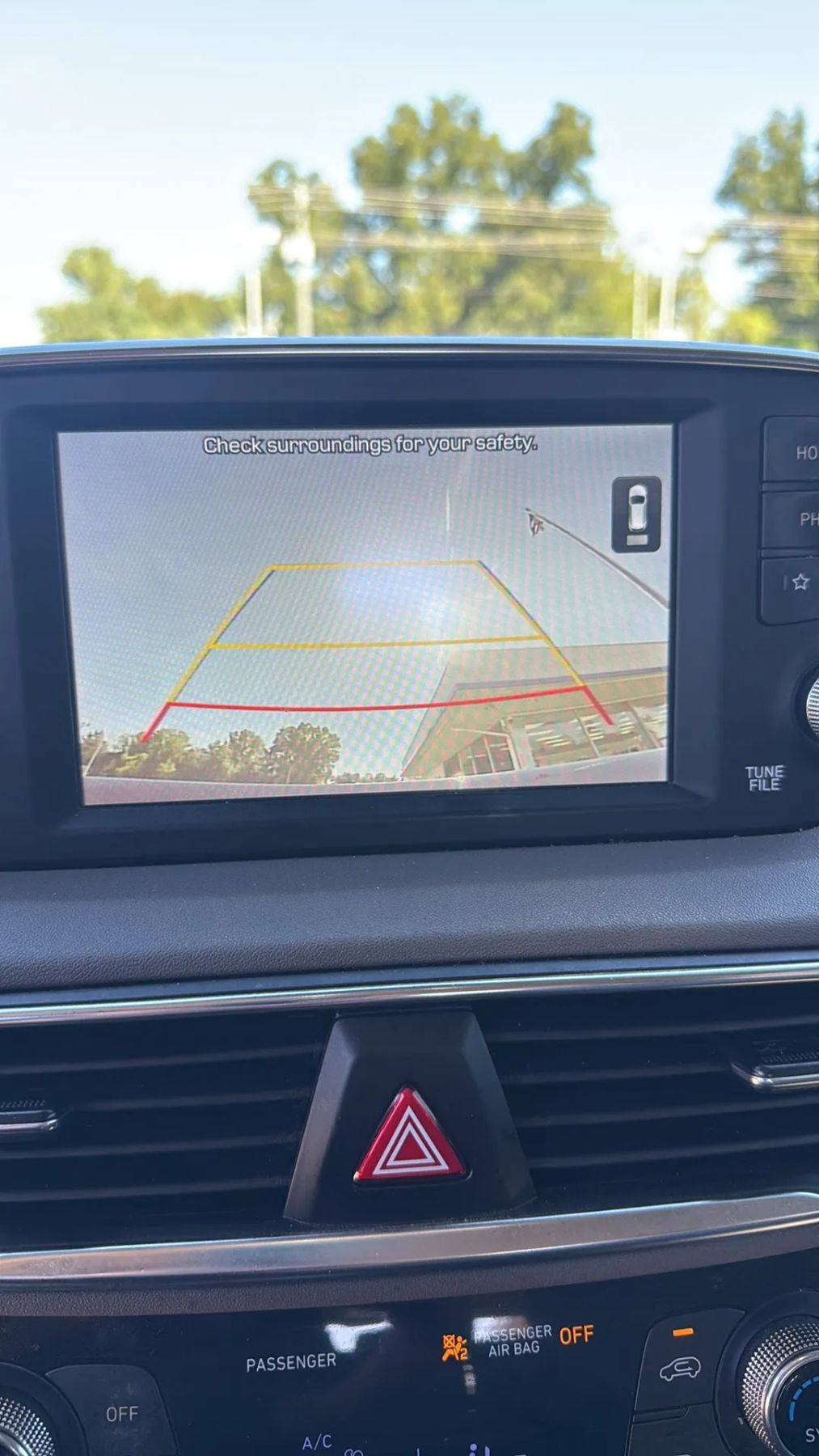 Used 2020 Hyundai Santa Fe SEL FWD image 24