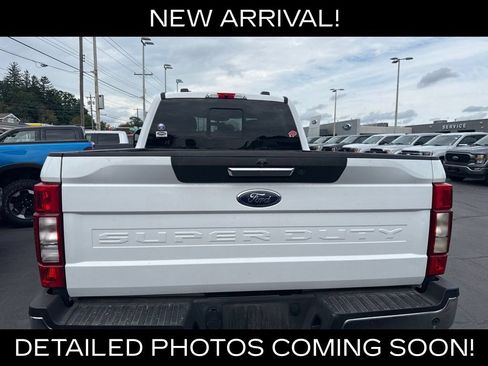 Used 2022 Ford F250 XLT w/ XLT Premium Package AWD/4WD image 4