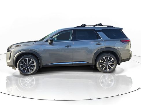 New 2026 Nissan Pathfinder Platinum w/ Cargo Package AWD/4WD image 5