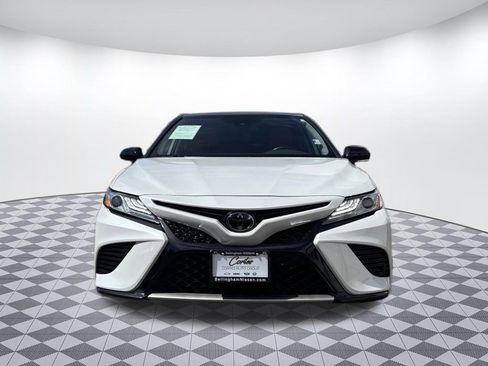 Used 2020 Toyota Camry XSE FWD image 2