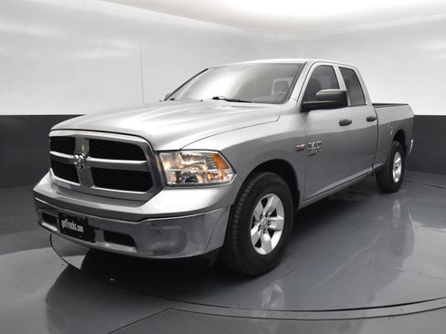 Used 2022 RAM 1500 Tradesman w/ Chrome Plus Package RWD image 2