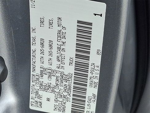 Used 2024 Toyota Tundra Limited image 27