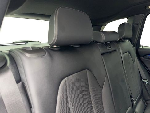 Used 2024 BMW X3 sDrive30i w/ Convenience Package image 41