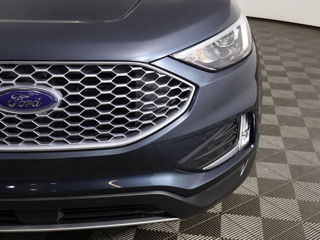 Used 2024 Ford Edge SEL w/ Convenience Package AWD/4WD image 13