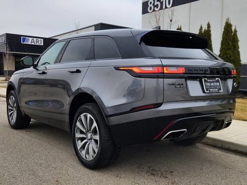 Used 2018 Land Rover Range Rover Velar R-Dynamic SE image 3
