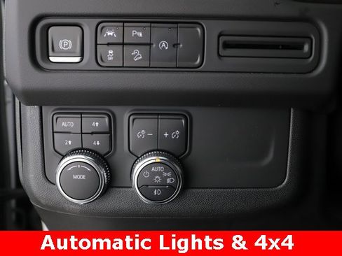 Used 2023 GMC Yukon AT4 image 21