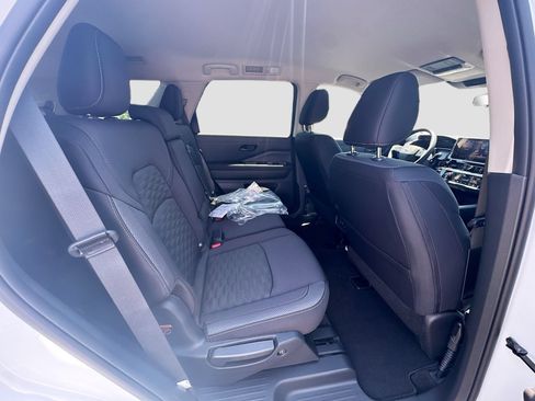 New 2026 Nissan Pathfinder SV FWD image 30