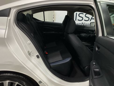 Used 2023 Nissan Versa SV w/ Trunk Package image 27