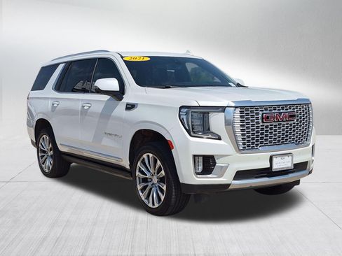 Used 2021 GMC Yukon Denali w/ Denali Premium Package AWD/4WD image 8