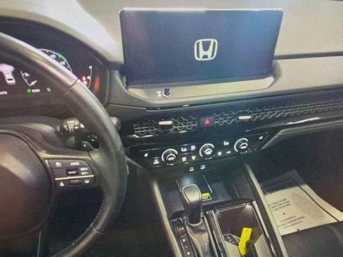 Used 2025 Honda Accord Sport image 10