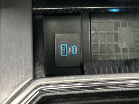 Certified 2022 Ford F250 Platinum image 27