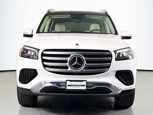 Certified 2024 Mercedes-Benz GLS 450 4MATIC image 3