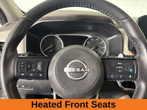 Used 2023 Nissan Rogue SL w/ SL Premium Package image 13